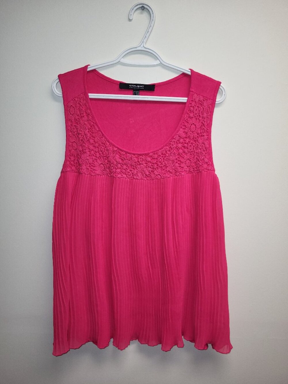 Women's XL Pink Sleeveless Pleated Blouse Lace Detail Top